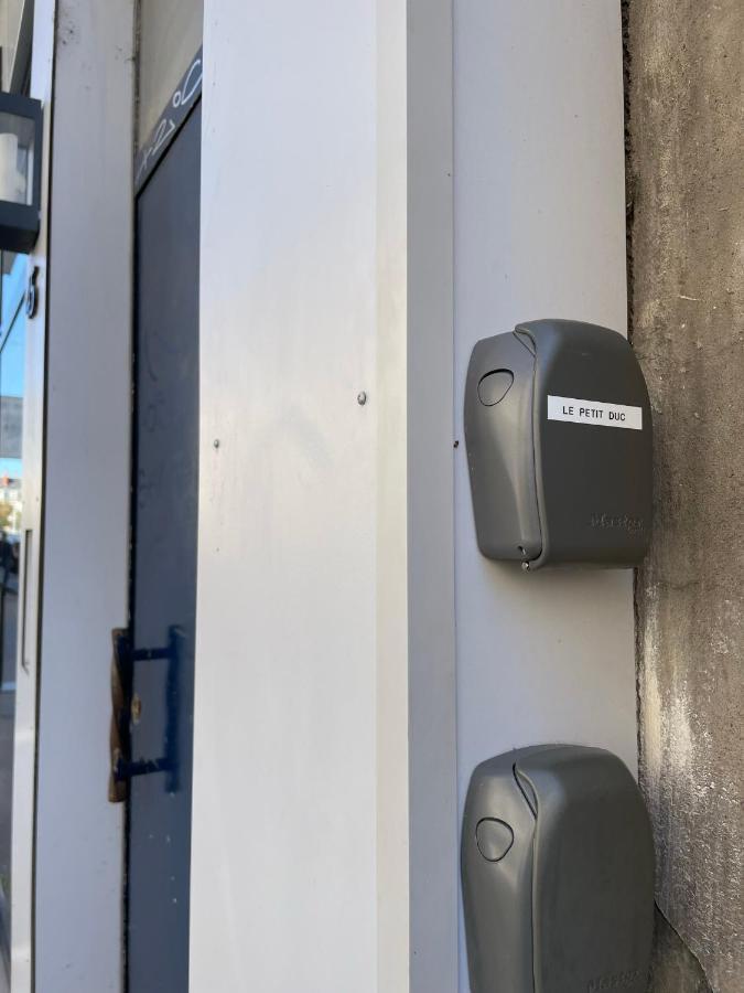 Le Petit Duc Apartment Dijon Exterior photo